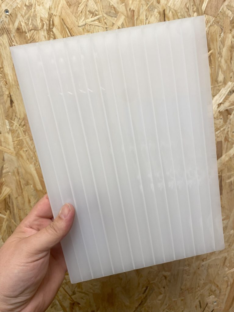 Lavpris Kanalplade 16 mm opal 350 x 98 cm